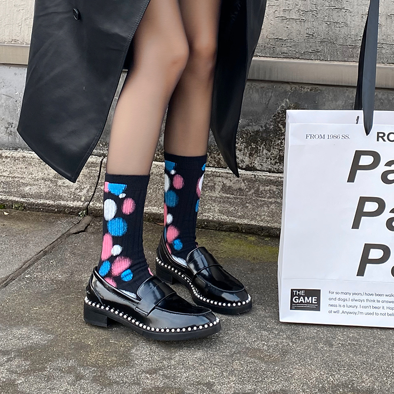 Kaus kaki polkadot warna warni