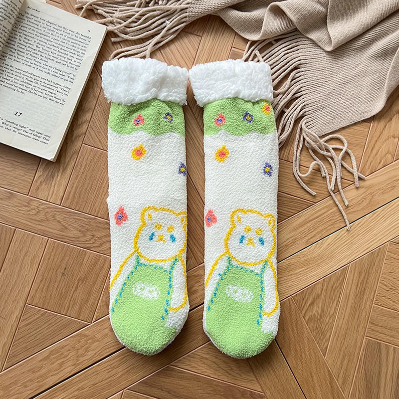 Kaus kaki wol hangat dua lapis