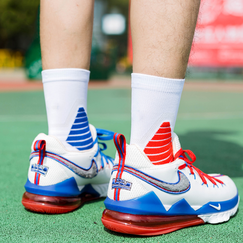 Kaus kaki terry anti-selip anti-selip yang cepat kering untuk basket