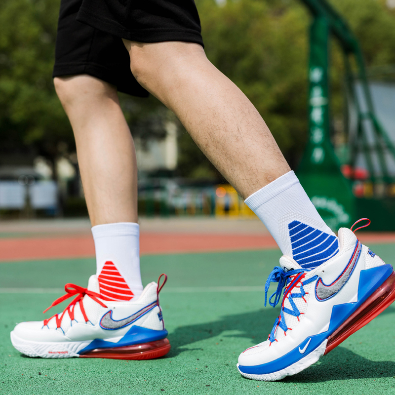 Kaus kaki terry anti-selip anti-selip yang cepat kering untuk basket